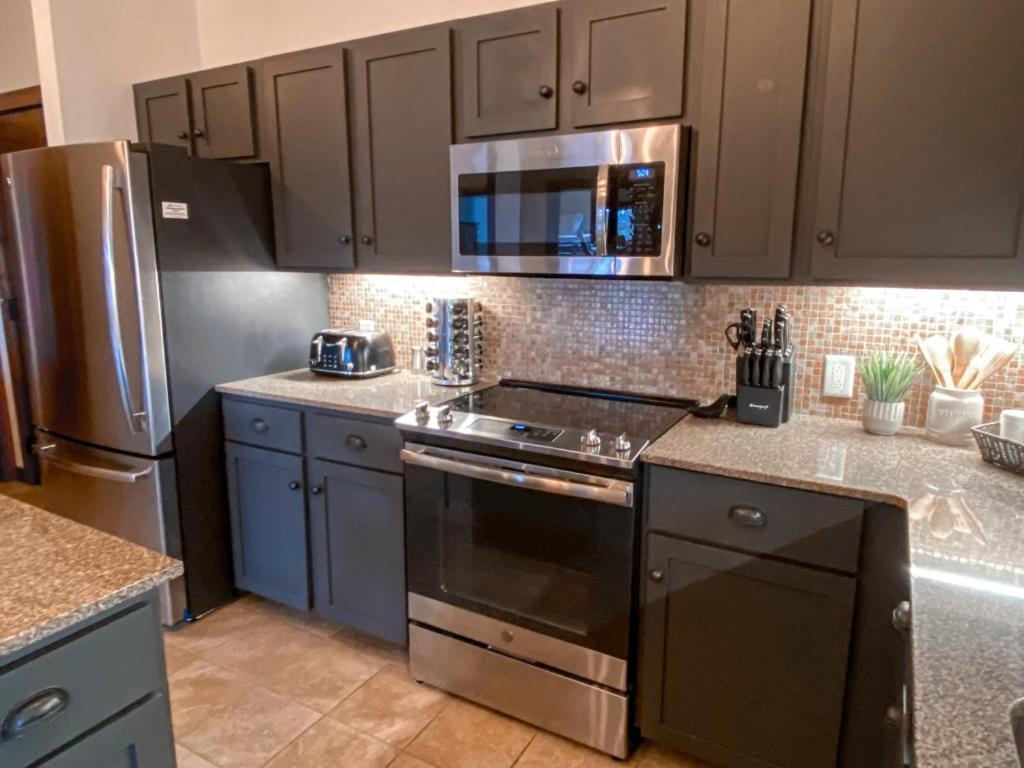 Remodeled Ski In-Out - 305 Soaring Eagle - Luxury! Dunmore Ngoại thất bức ảnh